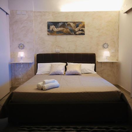 Holiday House Plebiscito Catania Exterior photo